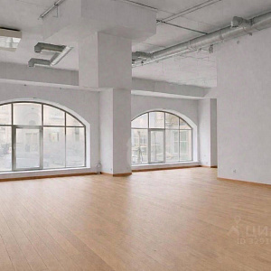 Продается помещение свободного назначения, 500 м² в деловом центре «Маршал 2»